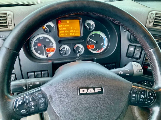 2012 daf cf85.410 vrachtwagen - afbeelding 17 van  40
