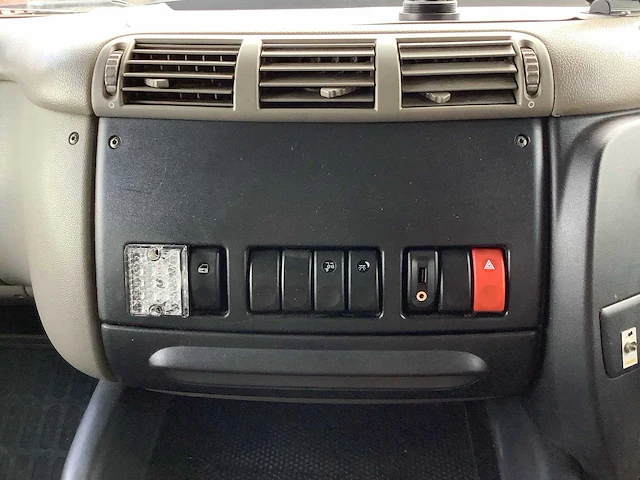 2012 daf fan cf75 vrachtwagen - afbeelding 17 van  40