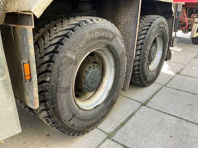 2012 daf fat cf85 20m³ afzetkipper met palfinger kraan en 1999 atm dak18 12m³ aanhangwagen met kipper - afbeelding 2 van  98