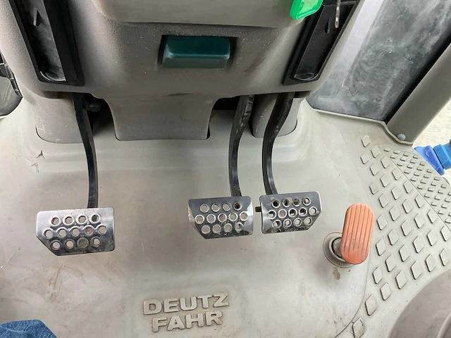 2012 deutz-fahr agrotron 6150 vierwielaangedreven landbouwtractor - afbeelding 25 van  35