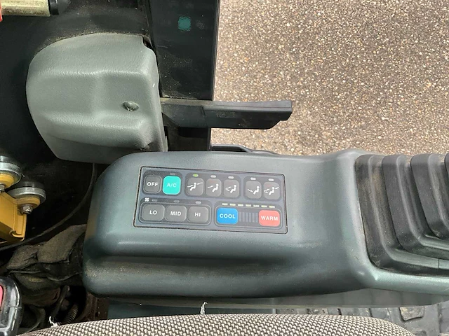 2012 doosan dx80r 2pc boom midigraafmachine met topcon x53i gps systeem - afbeelding 26 van  38