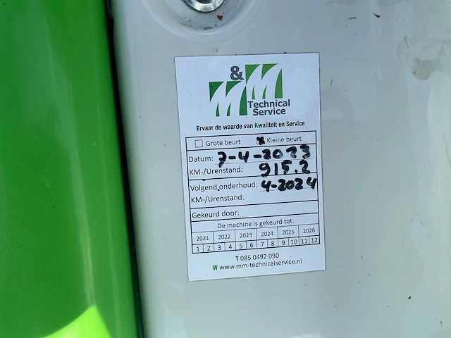 2012 etesia m2e elektrische zitmaaier - afbeelding 7 van  15