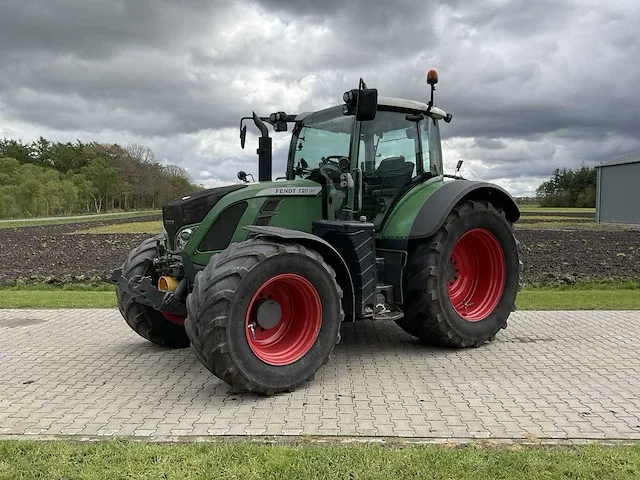 2012 fendt 720 vario vierwielaangedreven landbouwtractor - afbeelding 1 van  28