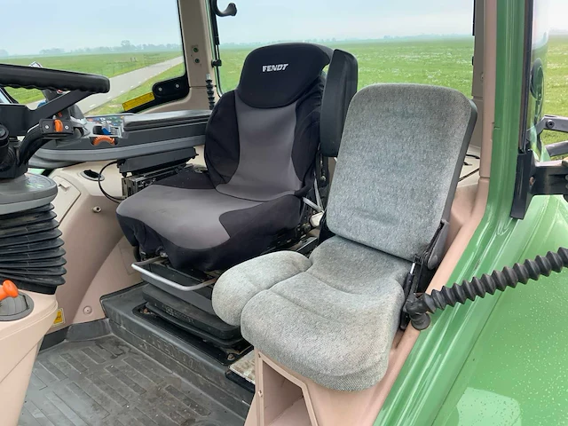 2012 fendt 720 vario vierwielaangedreven landbouwtractor - afbeelding 17 van  40