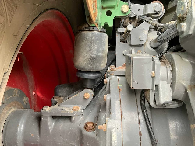 2012 fendt 820 vario tms vierwielaangedreven landbouwtractor - afbeelding 13 van  33