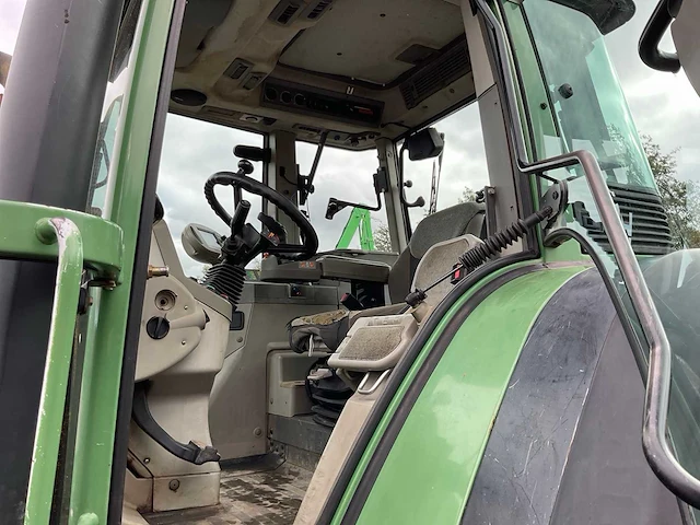 2012 fendt 820 vario tms vierwielaangedreven landbouwtractor - afbeelding 16 van  33