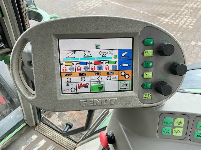 2012 fendt 820 vario tms vierwielaangedreven landbouwtractor - afbeelding 22 van  33