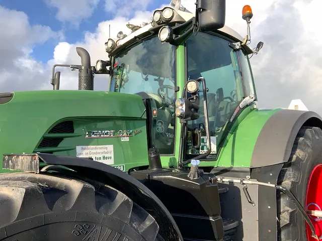 2012 fendt 927 vario profi plus vierwielaangedreven landbouwtractor - afbeelding 3 van  42