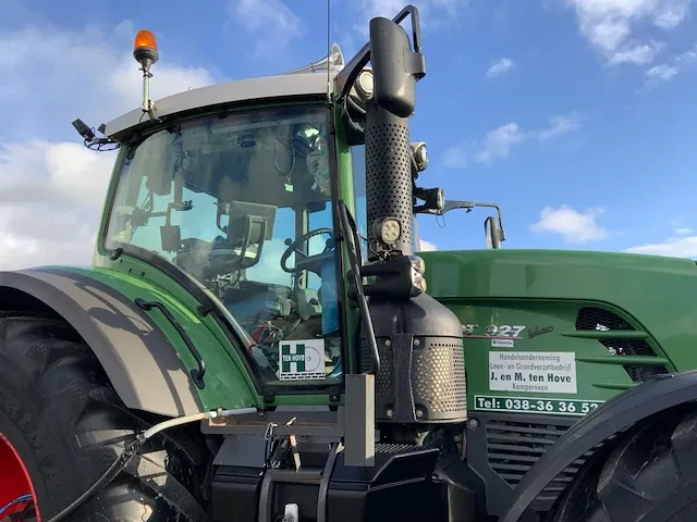 2012 fendt 927 vario profi plus vierwielaangedreven landbouwtractor - afbeelding 11 van  42