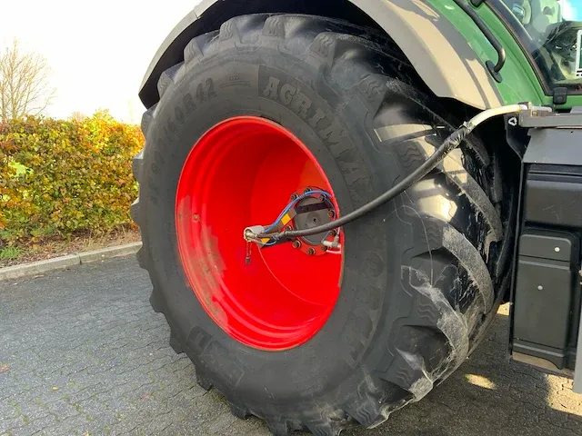 2012 fendt 927 vario profi plus vierwielaangedreven landbouwtractor - afbeelding 14 van  42