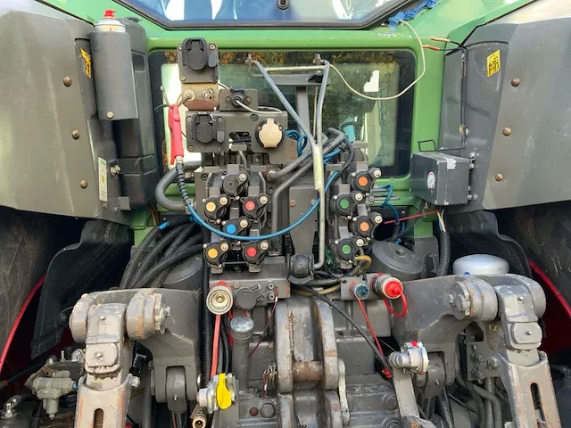 2012 fendt 927 vario profi plus vierwielaangedreven landbouwtractor - afbeelding 20 van  42