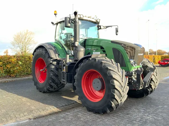 2012 fendt 927 vario profi plus vierwielaangedreven landbouwtractor - afbeelding 12 van  42