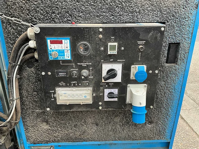 2012 generac light tower stationaire lichtmast - afbeelding 14 van  16