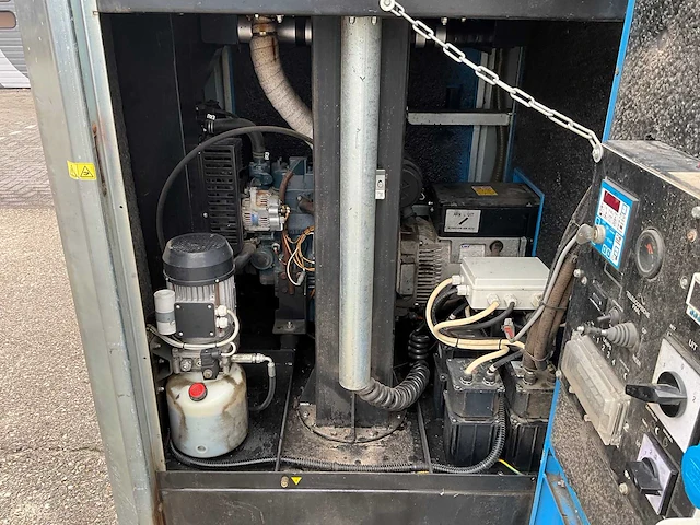 2012 generac light tower stationaire lichtmast - afbeelding 16 van  16