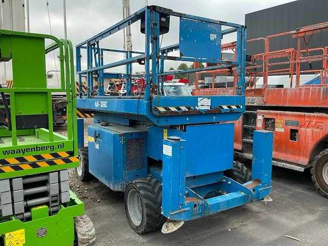 2012 genie gs-2669 schaarhoogwerker - afbeelding 12 van  16