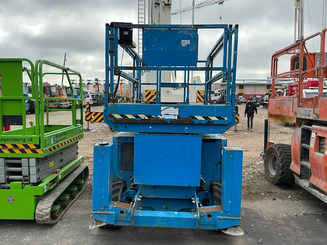 2012 genie gs-2669 schaarhoogwerker - afbeelding 13 van  16