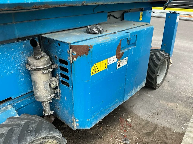 2012 genie gs-2669 schaarhoogwerker - afbeelding 15 van  16
