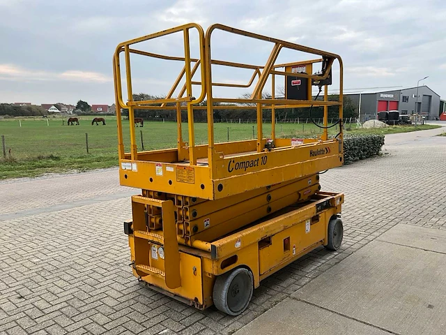 2012 haulotte compact 10 hoogwerker - afbeelding 6 van  12