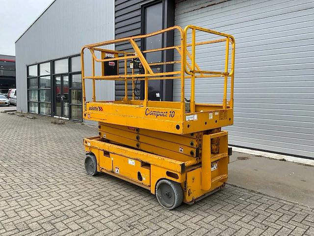 2012 haulotte compact 10 hoogwerker - afbeelding 7 van  12