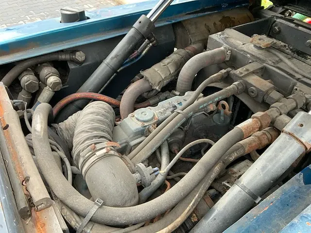 2012 holder c250 werktuigerdrager met onkruidbrander installatie - afbeelding 19 van  39