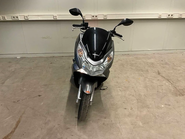 2012 honda pcx125 motor scooter 09-mb-rt - afbeelding 8 van  14