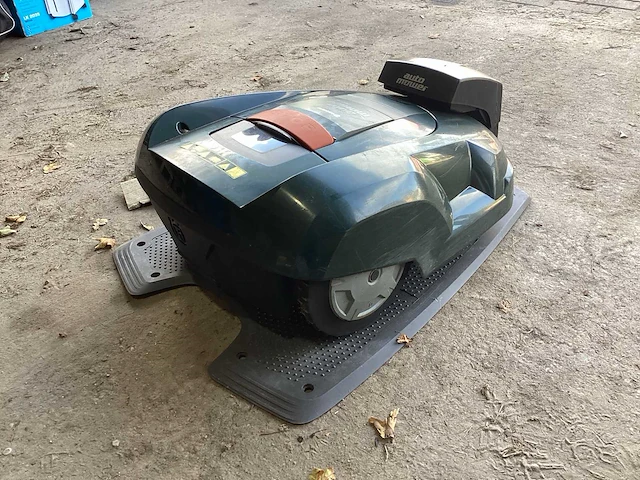 2012 husqvarna 220 ac robotmaaier - afbeelding 3 van  9