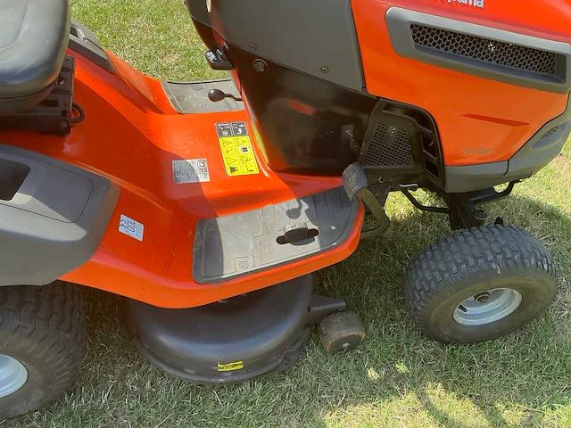 2012 husqvarna cth164t zitmaaier - afbeelding 7 van  24