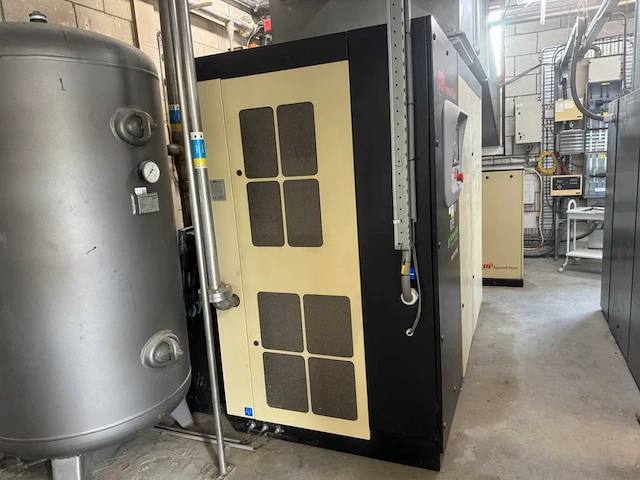 2012 ingersoll rand r75n-a-tas compressor - afbeelding 29 van  34