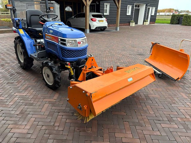 2012 iseki tm3160f minitractor + toebehoren - afbeelding 12 van  33