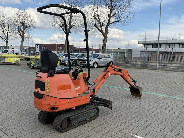 2012 jcb 8008-cts - 0,8 ton compacte mini graafmachine - afbeelding 22 van  28