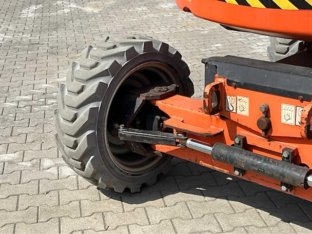 2012 jlg 340aj hoogwerker 4x4 - afbeelding 38 van  45