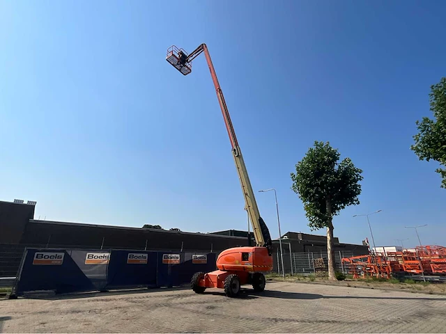 2012 jlg 660sjgw hoogwerker 4x4 - afbeelding 1 van  46