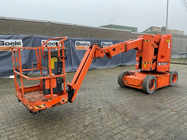 2012 jlg e300ajp hoogwerker - afbeelding 12 van  32