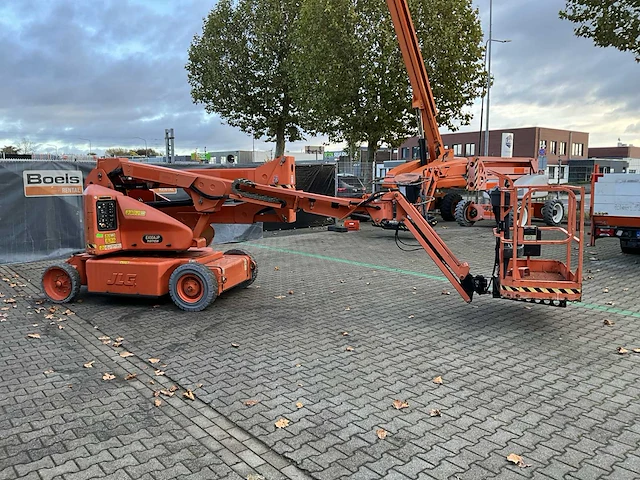 2012 jlg e400ajpn narrow hoogwerker - afbeelding 21 van  23