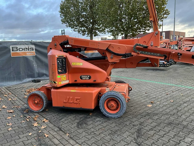 2012 jlg e400ajpn narrow hoogwerker - afbeelding 22 van  23