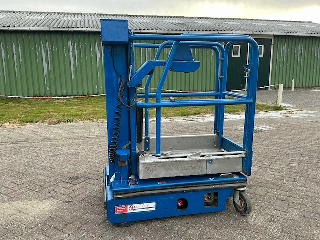 2012 jlg nano sp hoogwerker - afbeelding 1 van  9