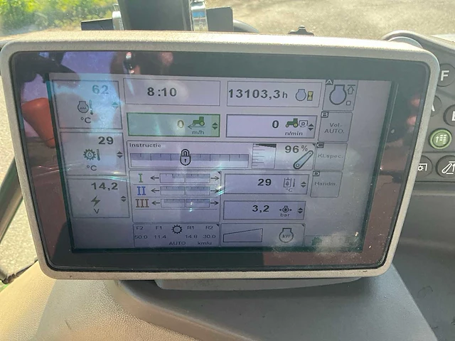 2012 john deere 6170 r vierwielaangedreven landbouwtractor - afbeelding 28 van  42