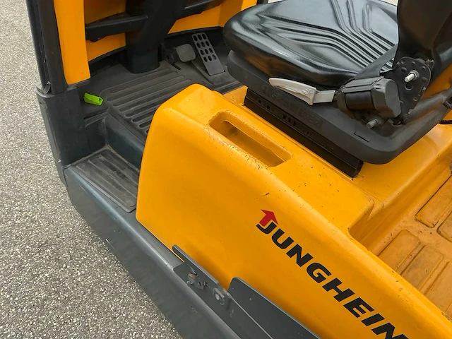2012 jungheinrich ezs570 industriële trekker - afbeelding 11 van  35