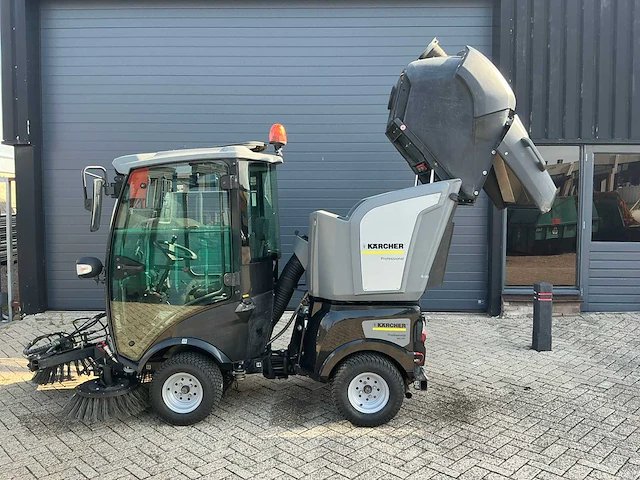 2012 karcher mc 34 c zelfrijdende veegmachine - afbeelding 5 van  47