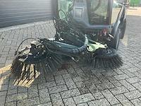 2012 karcher mc 34 c zelfrijdende veegmachine - afbeelding 22 van  47