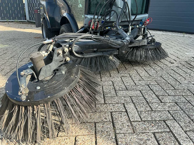 2012 karcher mc 34 c zelfrijdende veegmachine - afbeelding 37 van  47