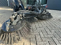 2012 karcher mc 34 c zelfrijdende veegmachine - afbeelding 37 van  47