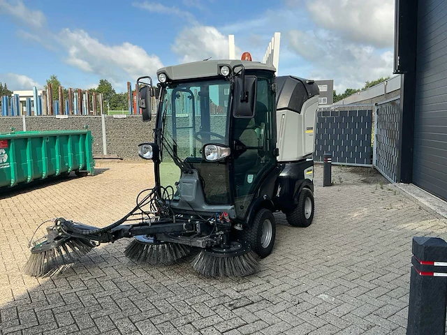 2012 karcher mc 34 c zelfrijdende veegmachine - afbeelding 43 van  47