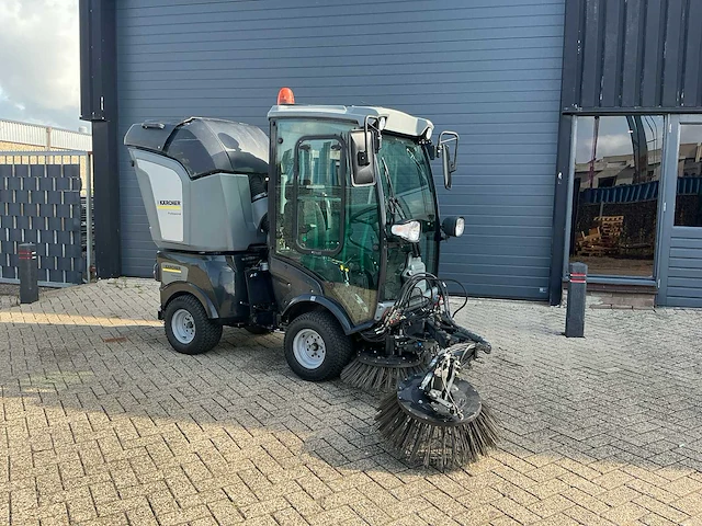 2012 karcher mc 34 c zelfrijdende veegmachine - afbeelding 45 van  47