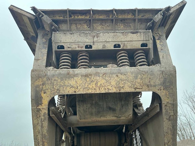 2012 keestrack destroyer 1312 mobiele breekinstallatie - afbeelding 43 van  44