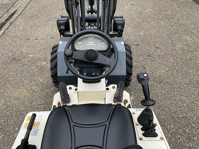 2012 knegt 1733k mini wiellader - afbeelding 8 van  24