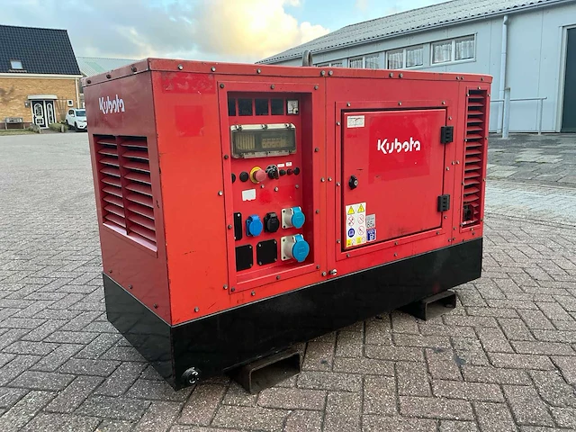 2012 kubota eps8de stroomgenerator - afbeelding 1 van  14