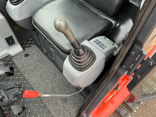 2012 kubota kx155-3sz midigraafmachine - afbeelding 18 van  30