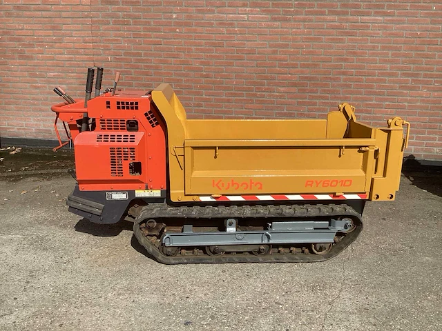 2012 kubota ry601d-3 rupsdumper - afbeelding 2 van  6