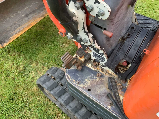 2012 kubota u10-3 rupsgraafmachine - afbeelding 8 van  25